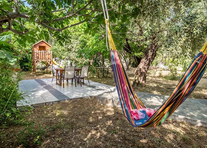 Hotel de apartamente Alexandra Potos